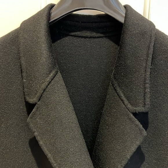 Coat - Picture 4 of 4